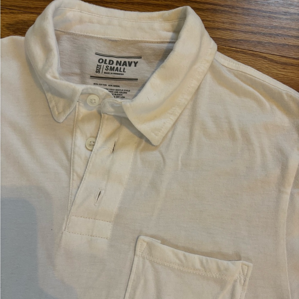 Old navy polo - Picture 2 of 2
